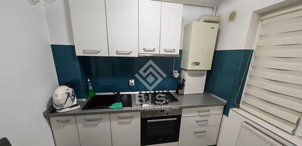 Apartament etaj 1 Zona Sud