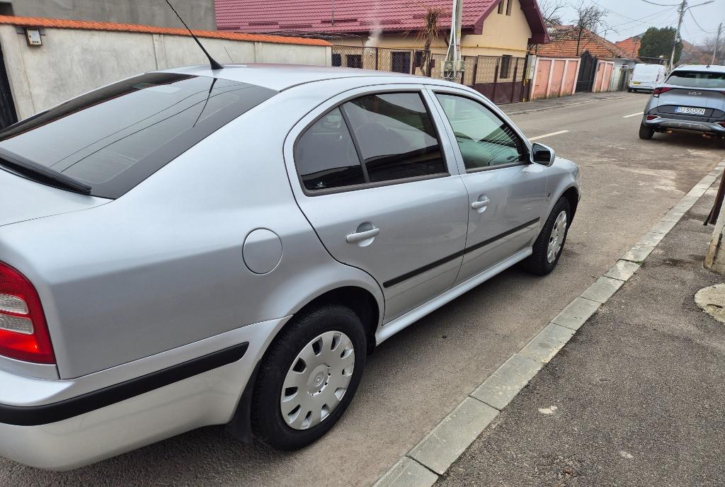 Skoda Octavia Tour 1 9 TDI Unic Proprietar Kilometri Real Stare Impe 12 500 lei