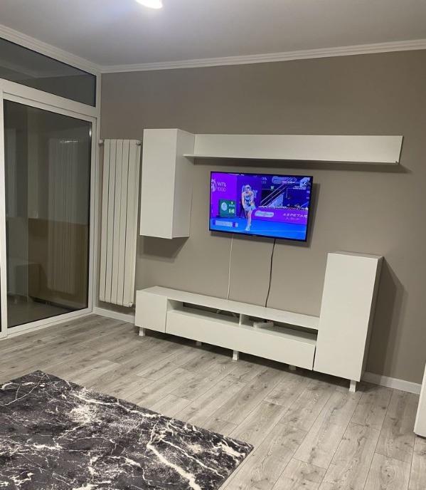 Garsoniera zona Berceni