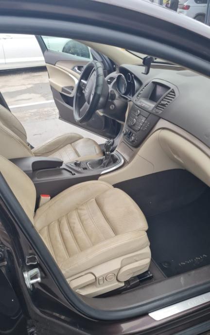 Opel Insignia Opel Insignia 2 0 CDTI ECOFLEX 2011- MOTOR NOU inlocuit 4 250 eur