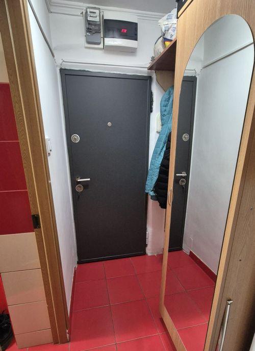 2 Camere Piata Resita cu Loc de parcare