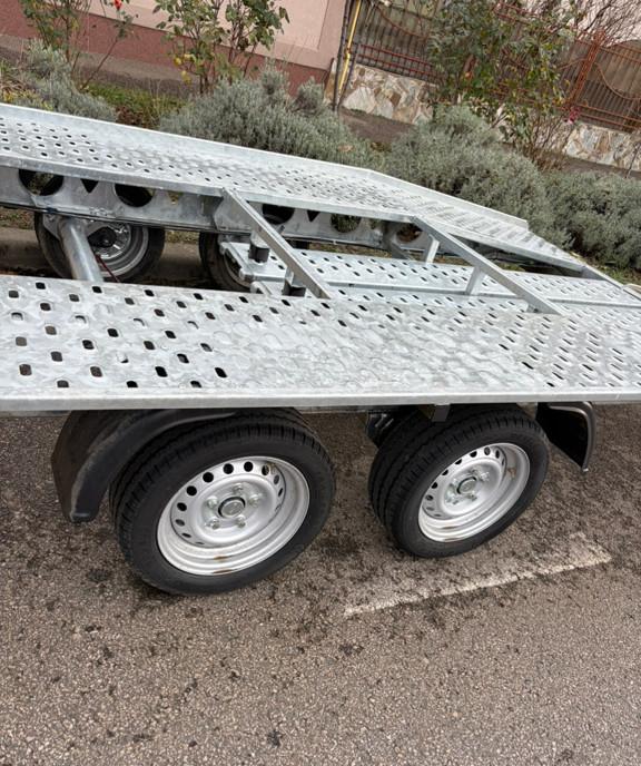 Transport- tractare auto icirc n Rom acirc nia 100 eur