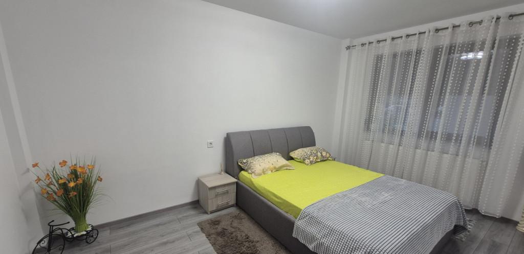 Apartament de vanzare cu 2 camere in Trivale mobilat si ut