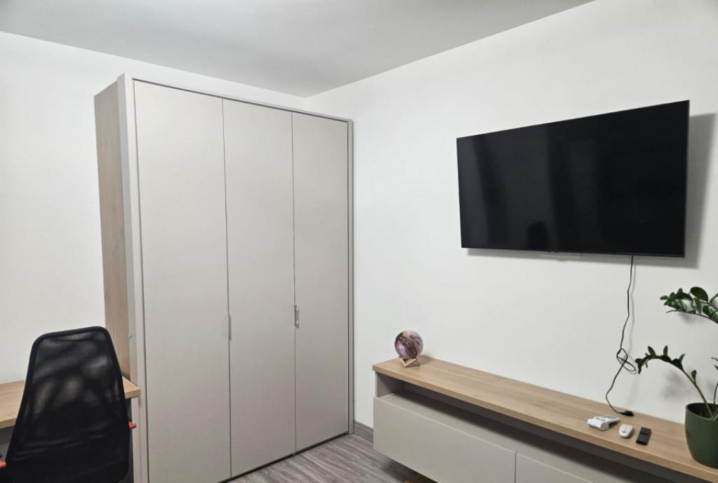 Aqua City Garsoniera de inchiriat