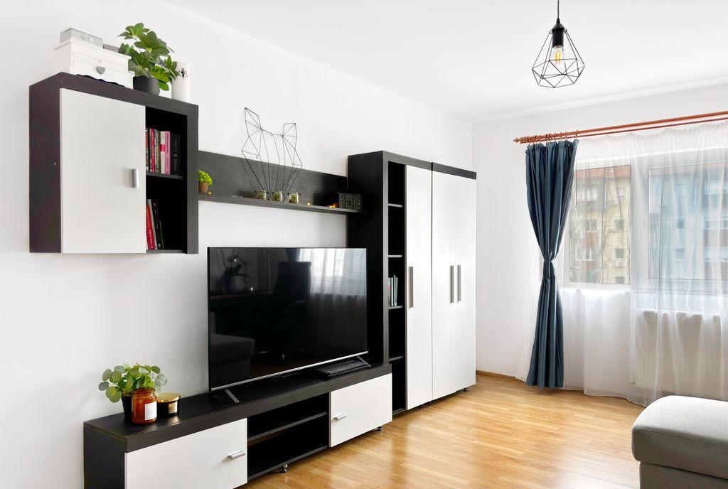 De vanzare Decomandat 2 camere Et 3 Finisaje modern