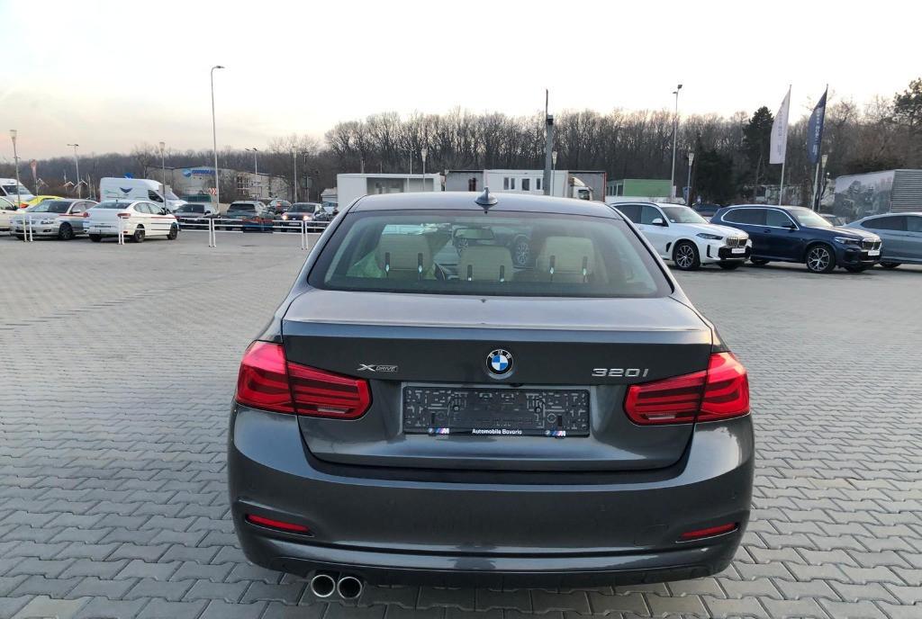 BMW Seria 3 320i xDrive AT 20 400 eur
