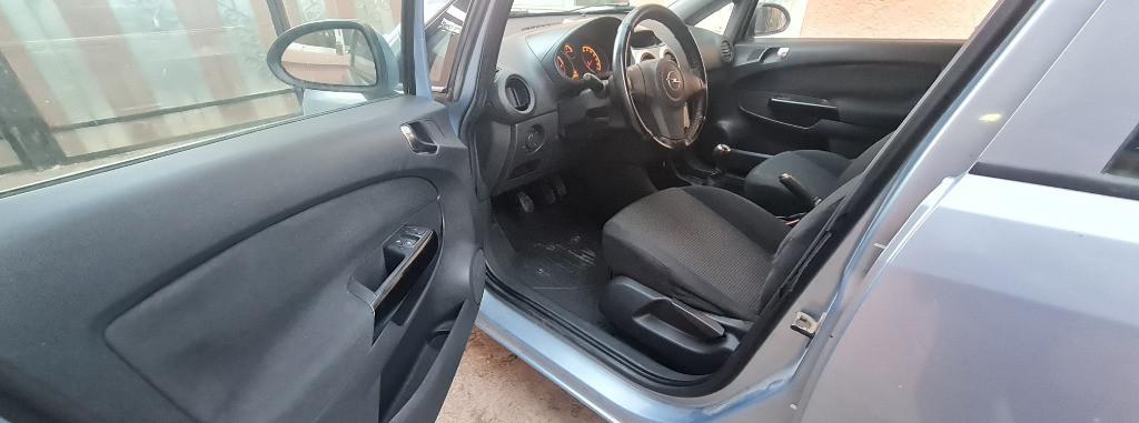 OPEL CORS D ECO 2008 2 000 eur