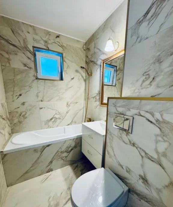 Apartament 3 camere Metrou Titan/Parc ior