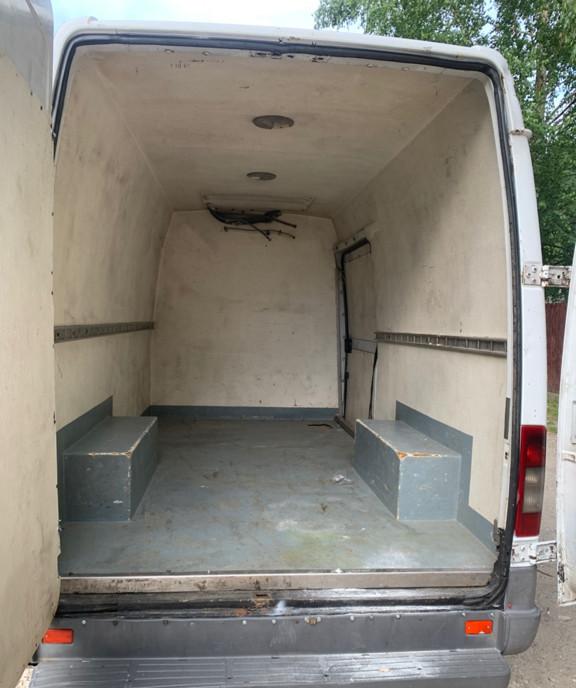 Mercedes-sprinter 3 500 eur