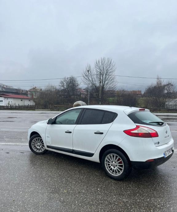 Renault megane 3 2011 3 650 eur