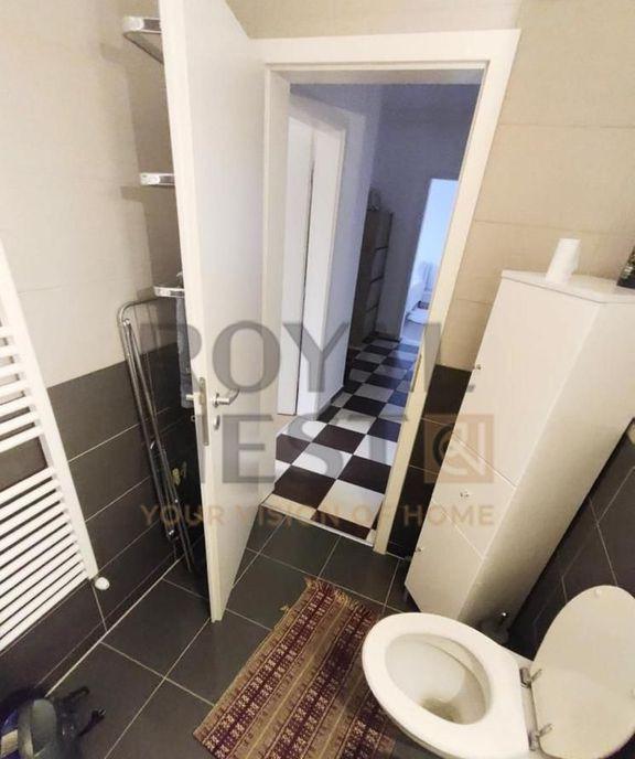 Inchiriez apartament cu 2 camere in Avantgarden3