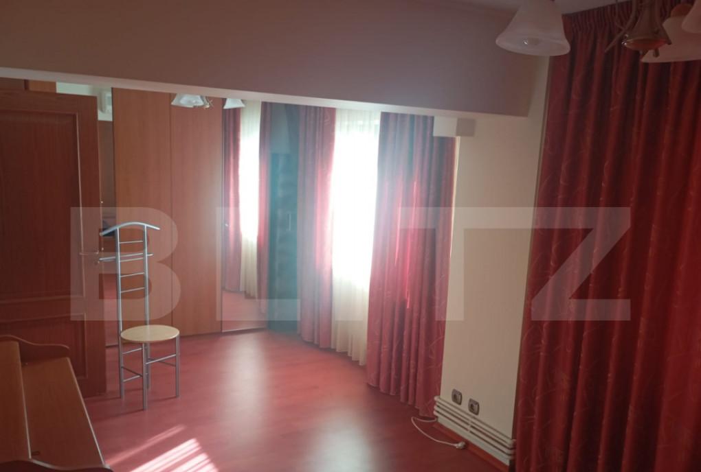 Apartament de vanzare 110 mp zona Ultracentral