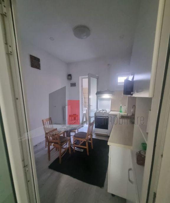 Garsoniera de vanzare in zona Bucurestii Noi/Parter casa/