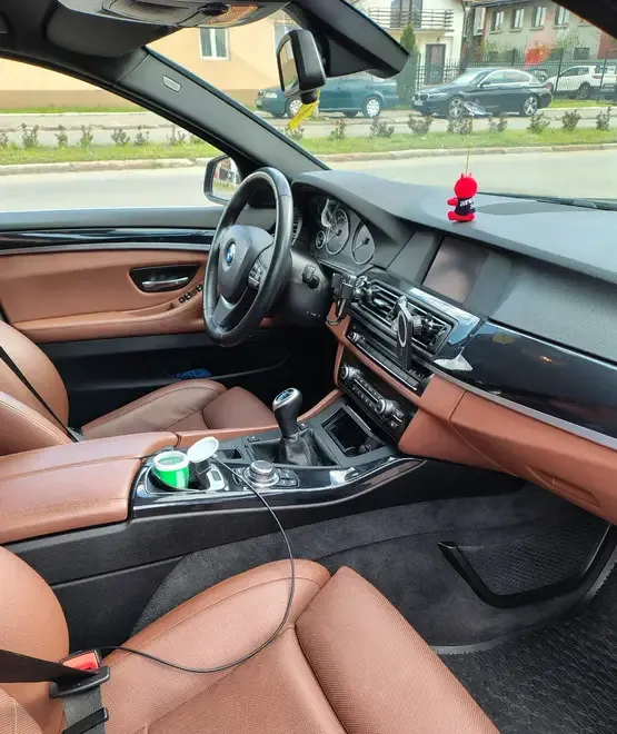 Vind BMW seria5 f11 urgent