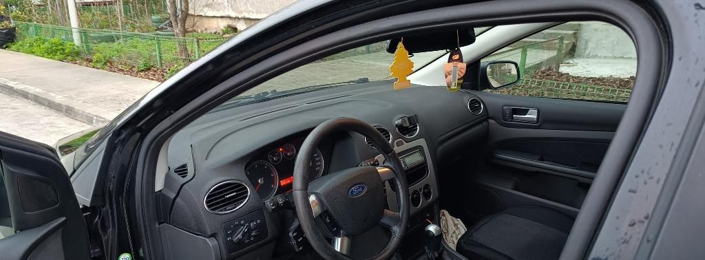 Ford Focus II 2007 1 500 eur