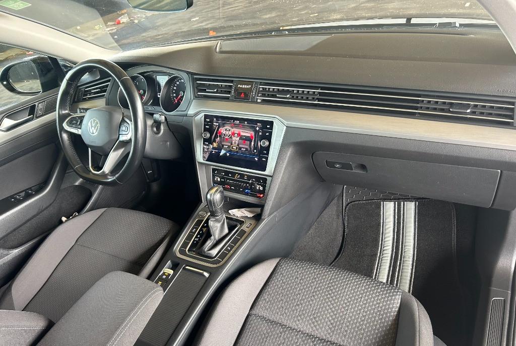 Volikswagen Passat 2 0 122 Cp Automata 2021 14 990 eur