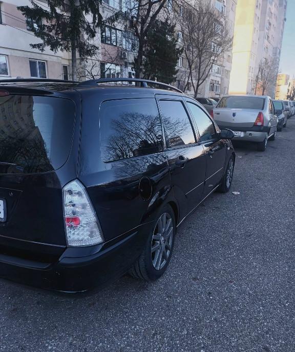 Ford focus 1 6 4 200 lei