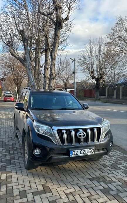 Toyota Land Cruiser J 150 33 900 eur