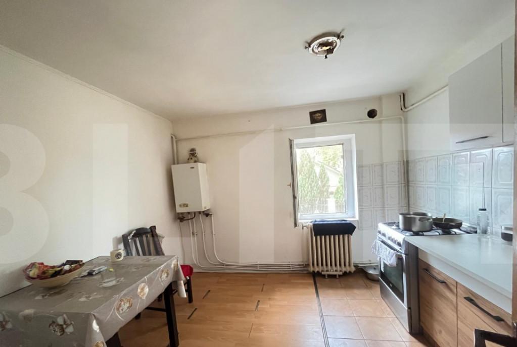 Apartament de 2 camere parter zona Grivita Botosani