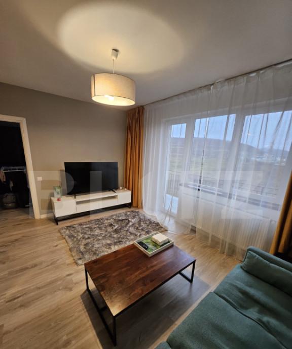 Apartament semidecomandat cu 3 camere 61 mp utili parcare