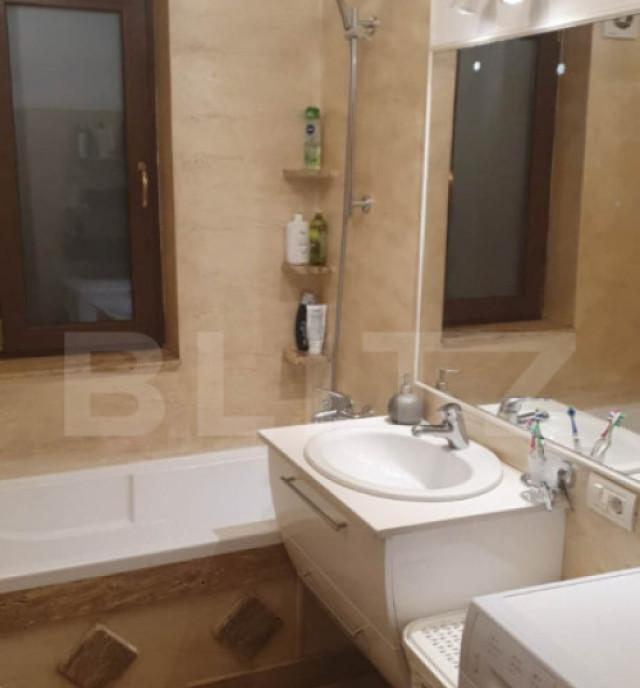Apartament 4 camere 56 mp zona Marasti