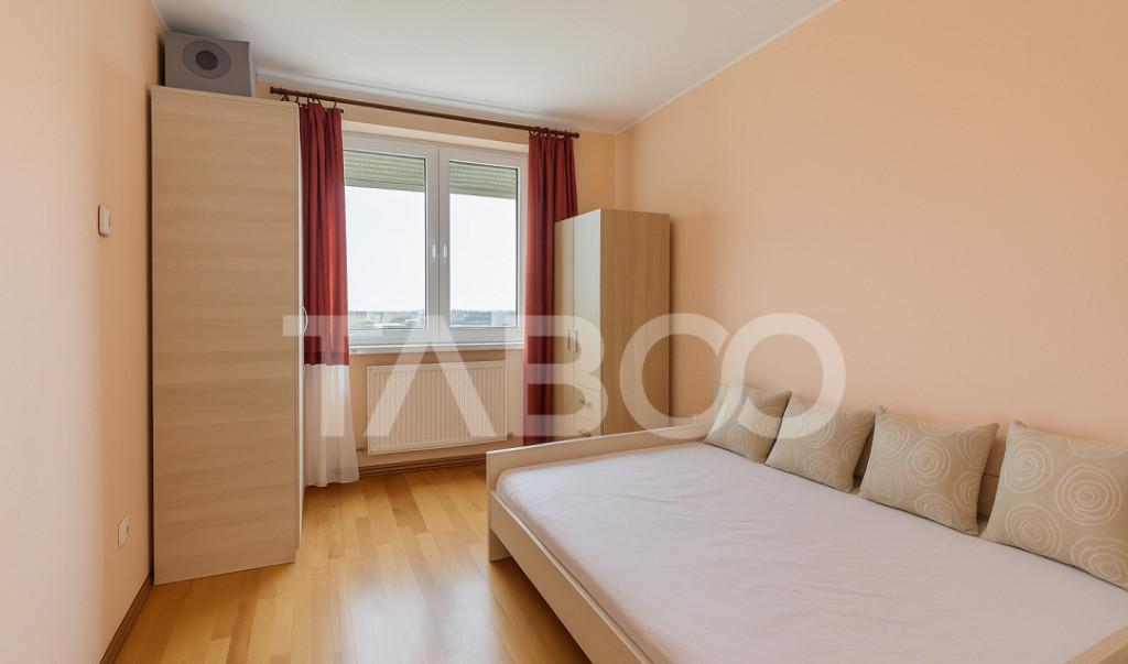 Apartament decomandat 2 camere 47 mpu balcon bloc cu lift Ra