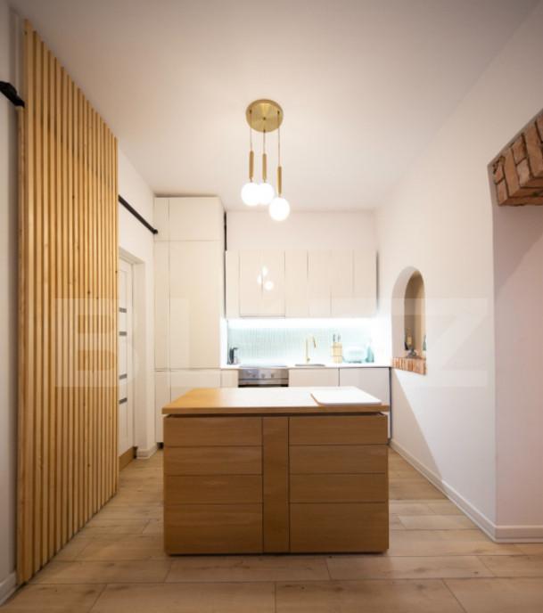 Apartament cu personalitate tavan inalt si terasa - zo