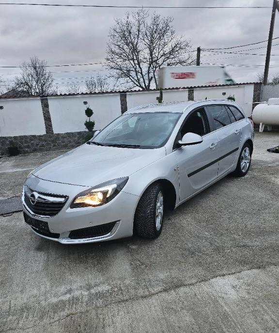Opel Insignia 1 6 CDTI 2017 5 500 eur
