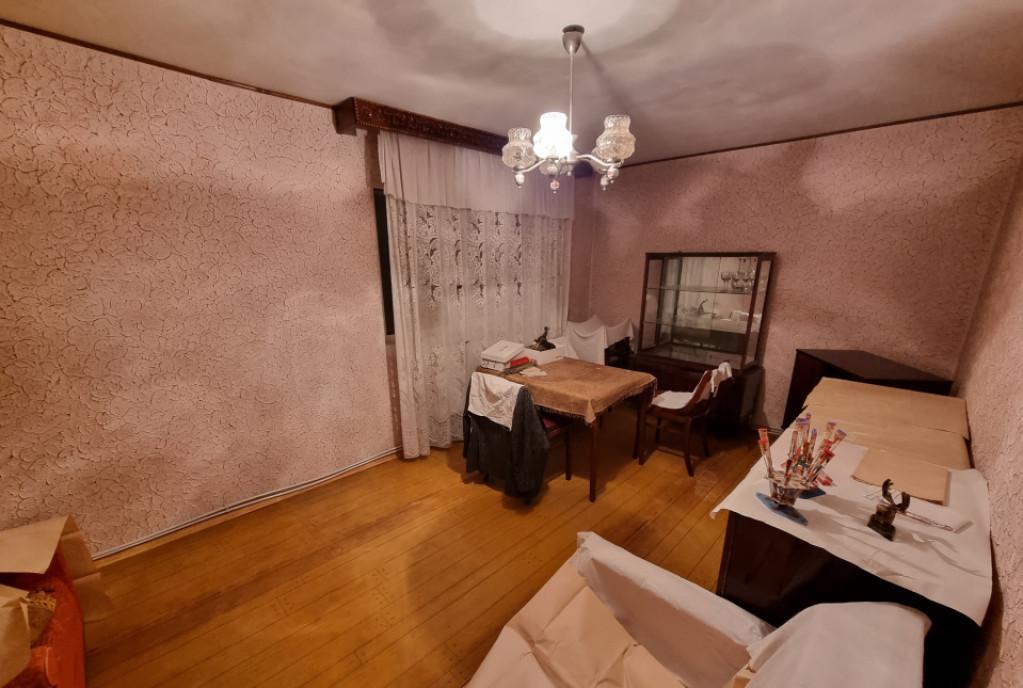 Bistrita lac Apartament 3 camere decomandate/doua bai/do