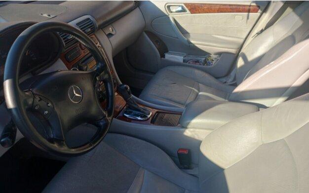 Mercedes-Benz C 200 2001