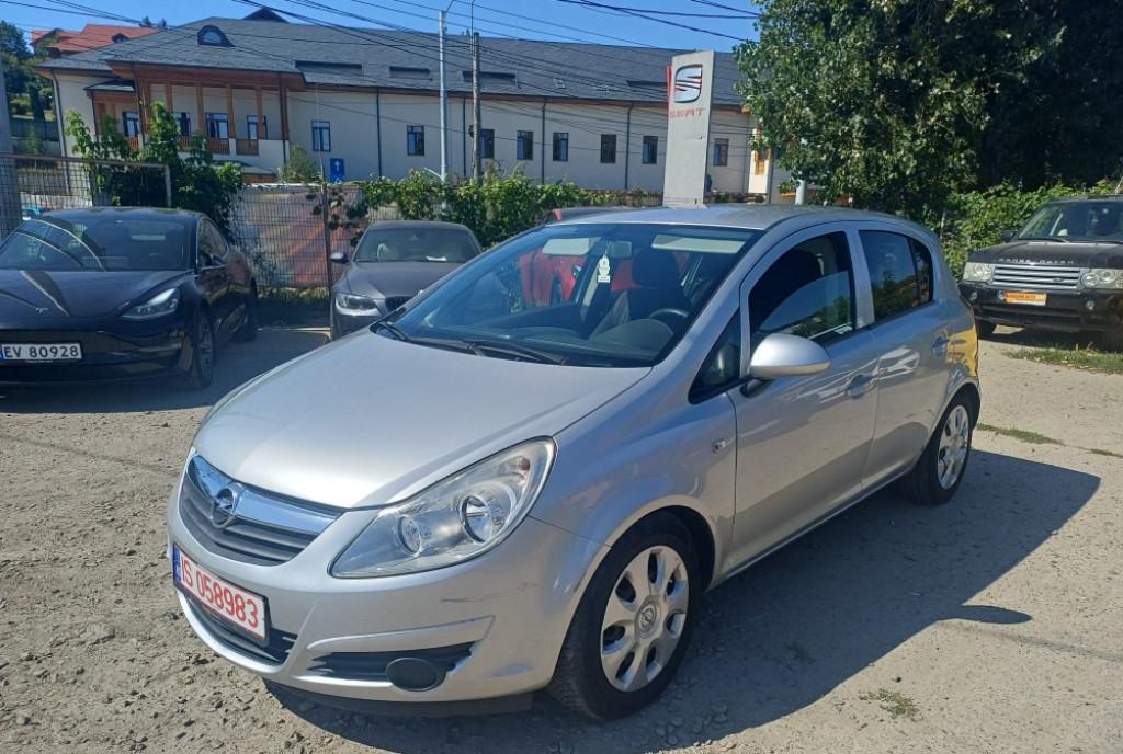 Opel Corsa 2011 Manual 2 500 eur