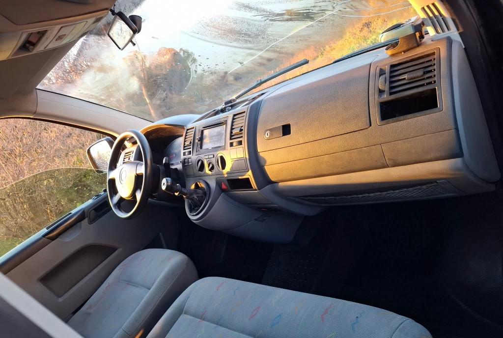 Volkswagen T5 Manual 6 000 eur