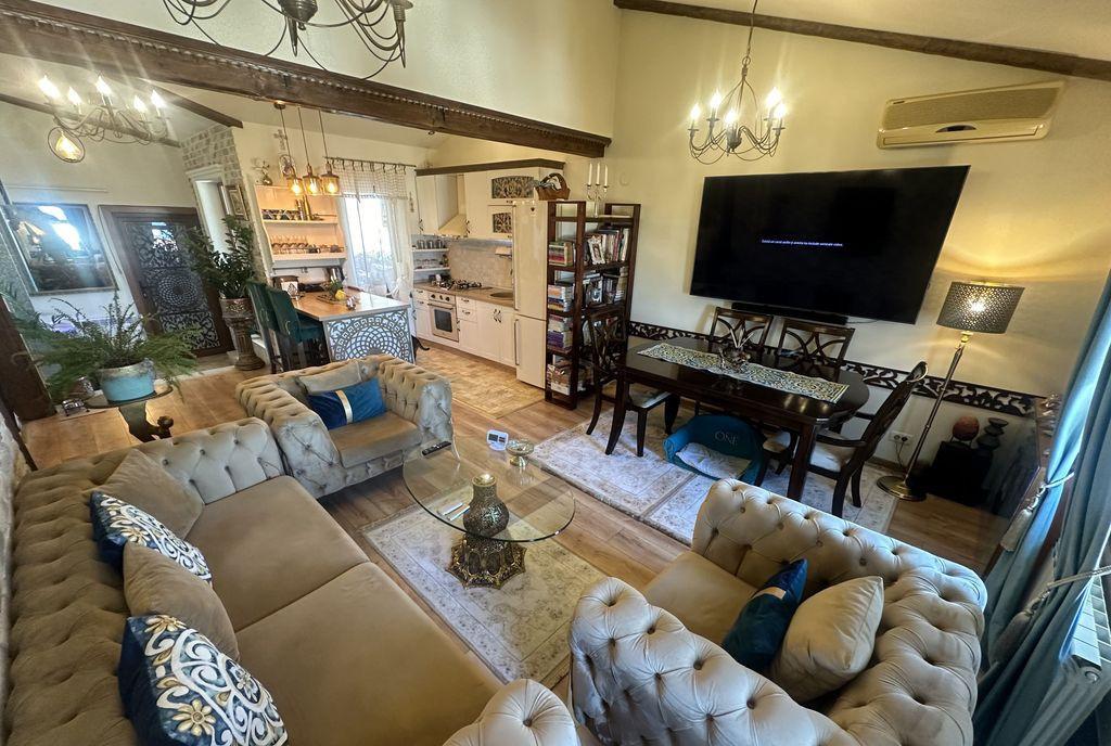 Apartament 4 camere zoma Piata Ovidiu Peninsula