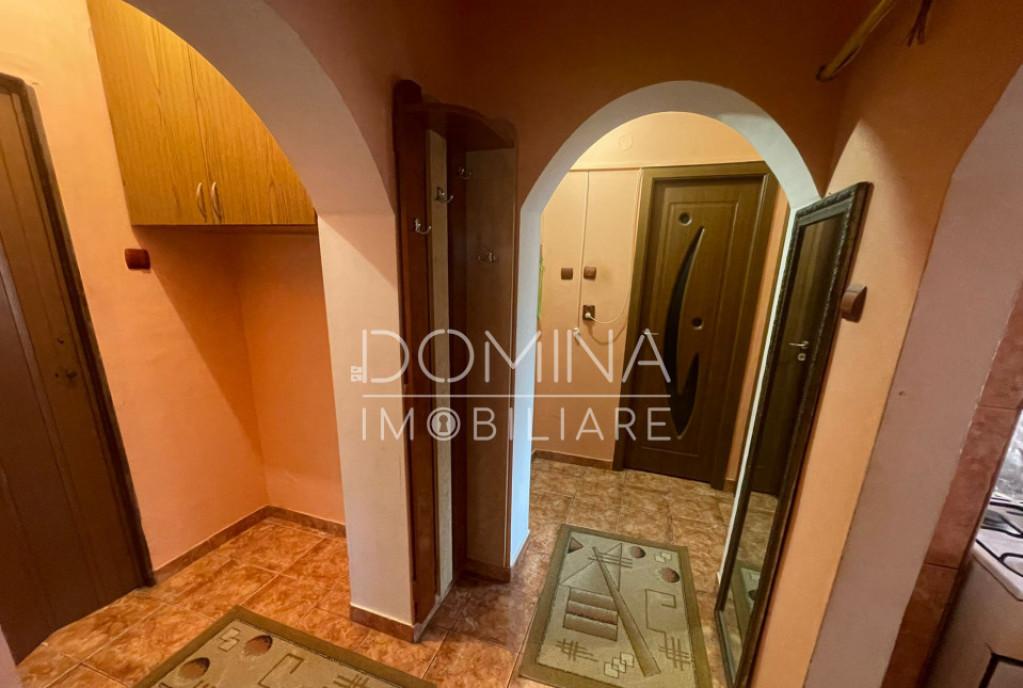 Apartament 3 camere et 3 strada Slt Ion Fota