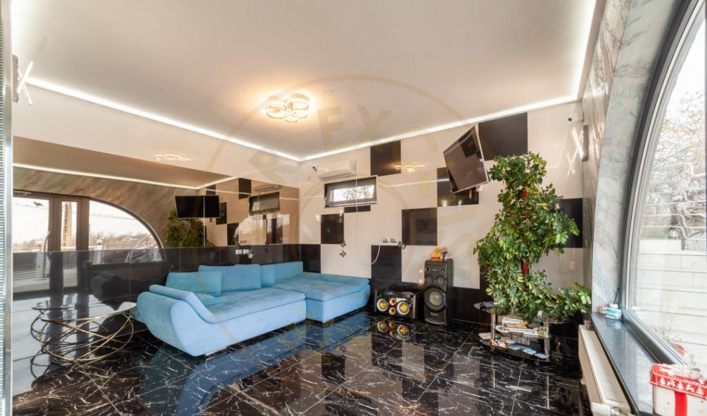 Cladire industriala / comerciala - 320 mp utili Tere