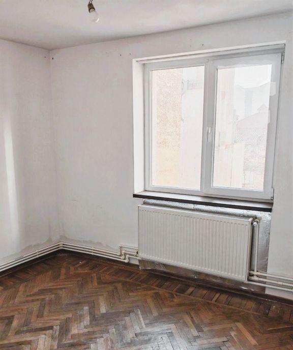 Apartament 3 camere decomandat zona peninsula/ piata ovidiu