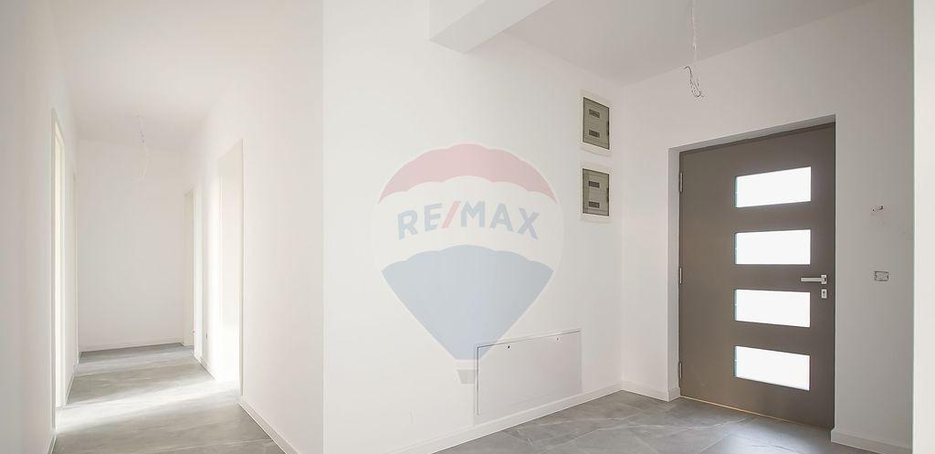 Casa cu 4 camere constructie 2025 Bod