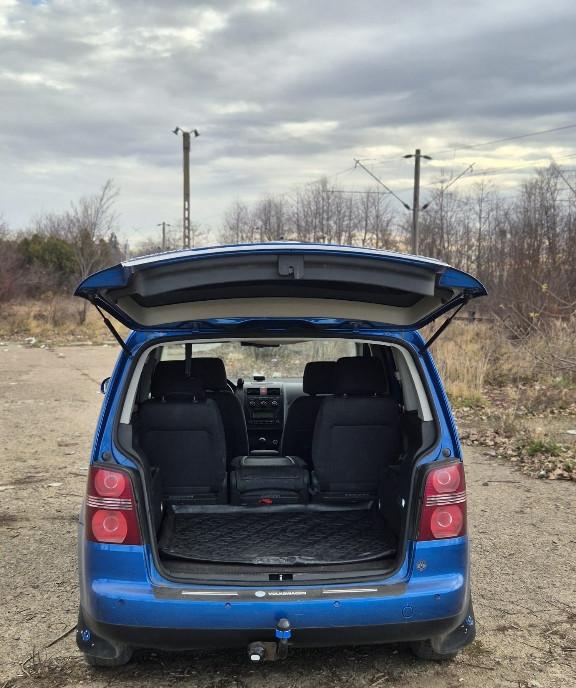 Volkswagen Touran 2 600 eur