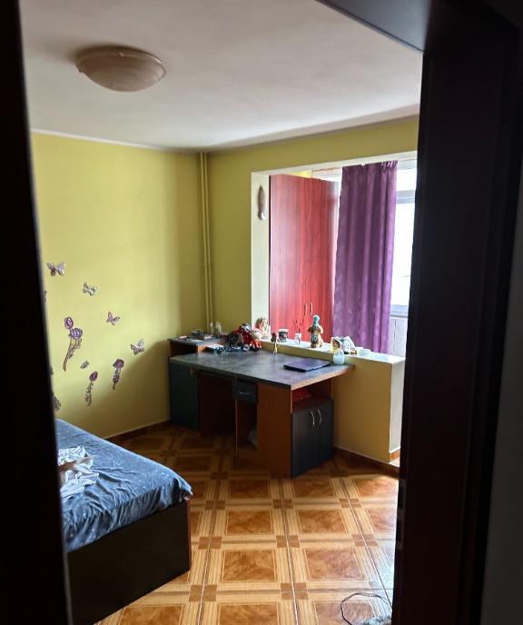 Inchiriez apartament 3 camere sector 4 bucuresti berceni