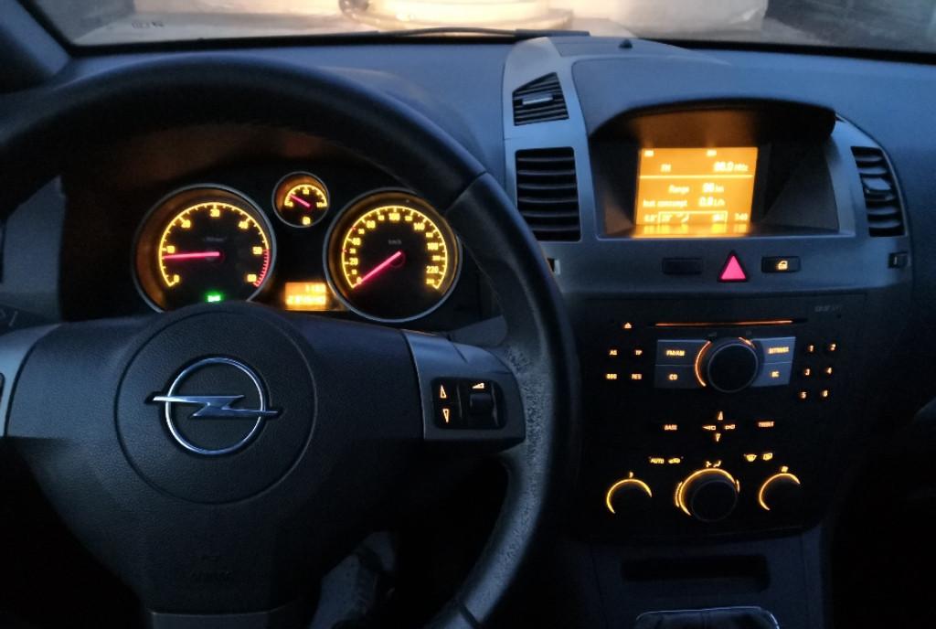 Opel Zafira Accept variante cu diferenta partea voastra 2 300 eur