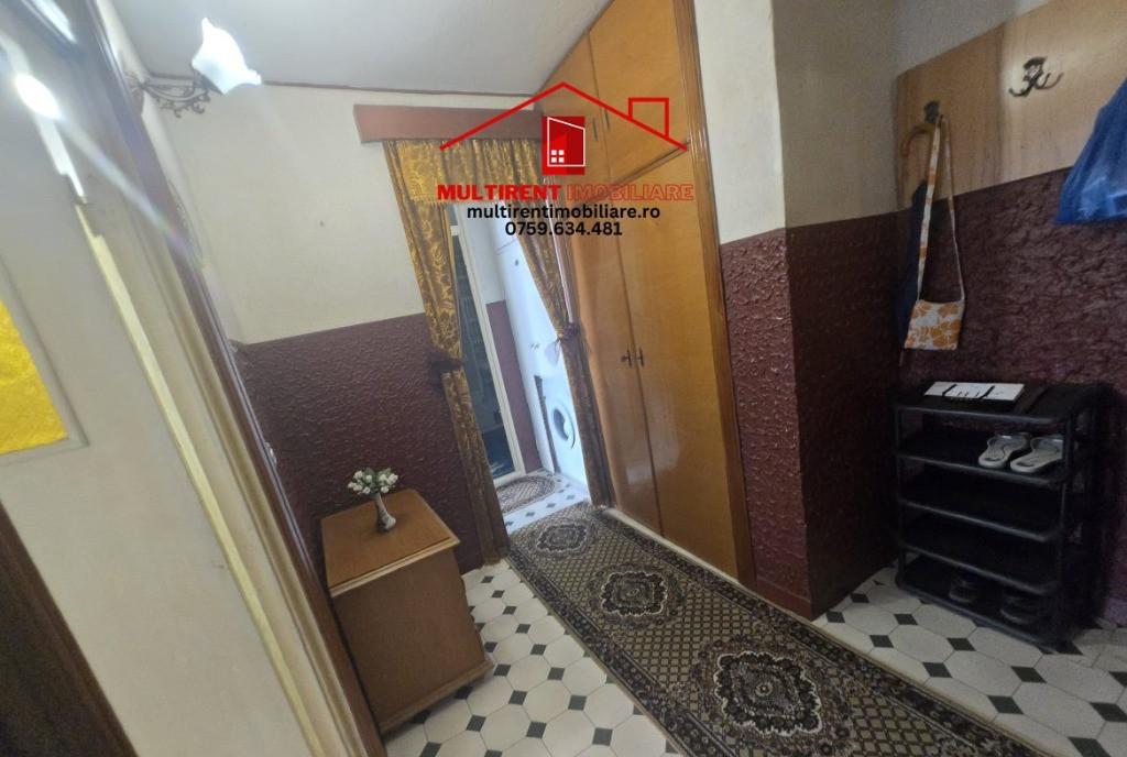 Strada Podgoriilor Apartament 2 camere etaj 1 de vanzare