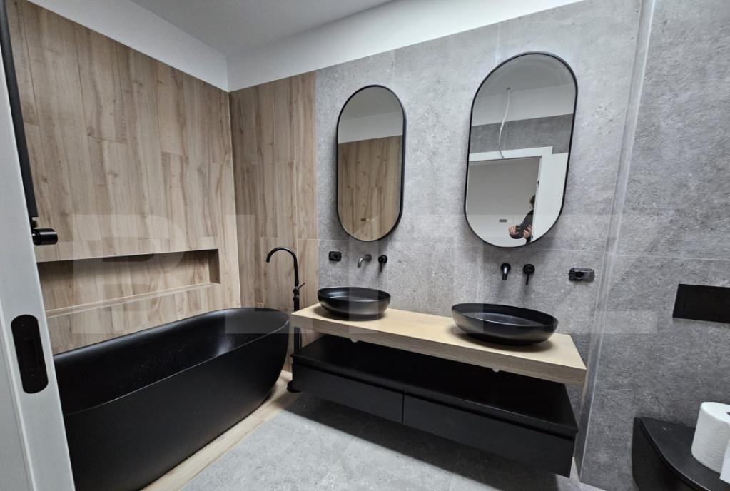 Apartament 4 camere pe doua niveluri 2 locuri de parcare