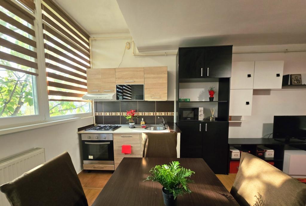 Proprietar Apartament 2 camere Gradistea/Resita/Berceni Sector 4