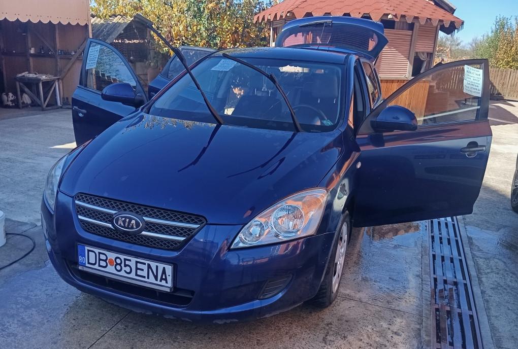 KIA Cee 039 d 2009 unic proprietar 2 800 eur