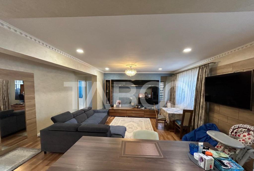 Apartament 3 camere 64 mp Zorilor langa liceul Waldorf Bl