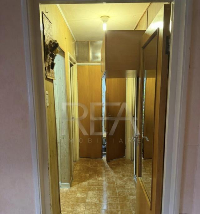 3 camere P/8 centrala Drumul Taberei Favorit