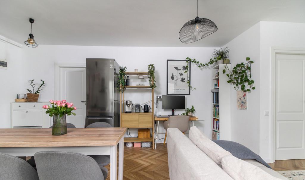 Nou Apartament 3 camere etaj 2 mobilat si utilat la cheie