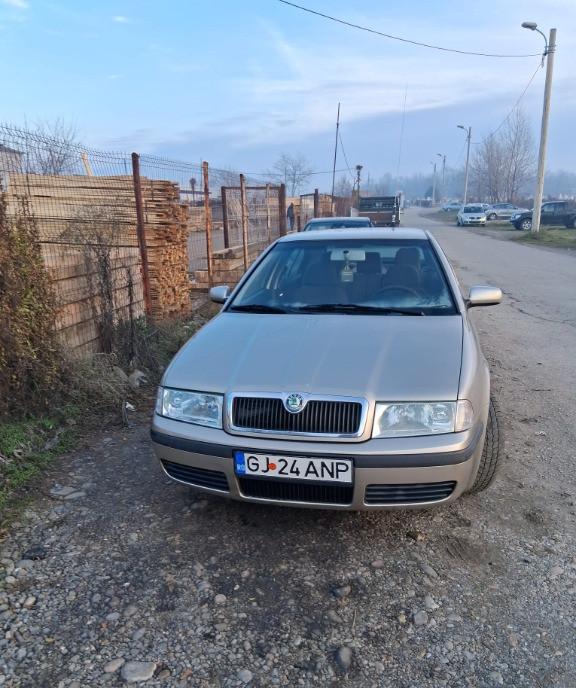Skoda octavia 1 2005 1 800 eur