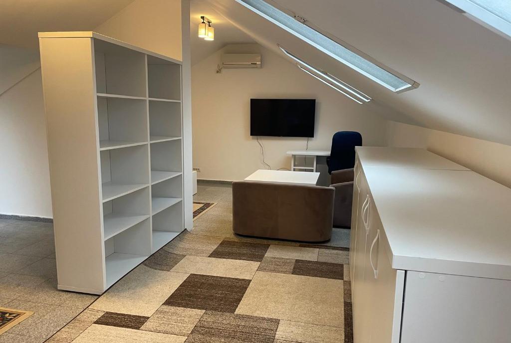 Garsoniera 50mp centrala parcare intre metrou Gorjului si Pacii