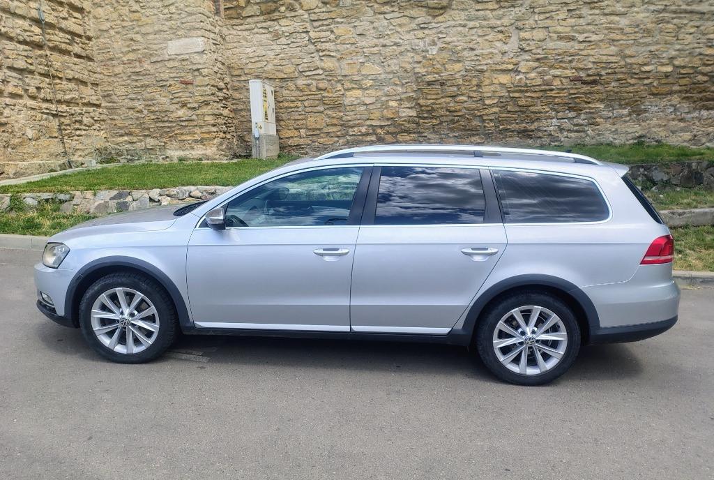 VW Passat B7 Alltrack 2 0 TDI 140 CP bull EURO 5 bull 2012 6 700 eur